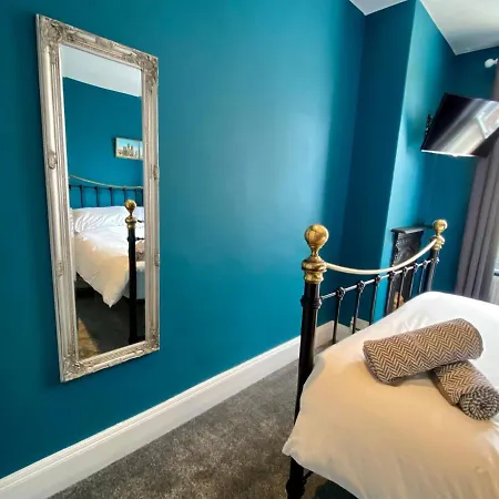 Гостевой дом Blenheim 3*